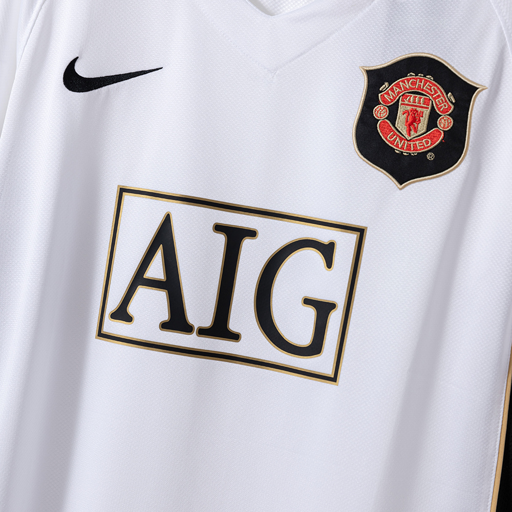 Manchester United 2006/07 Away Retro Jersey – Classic Replica Football Soccer Shirt – Size S–XXL