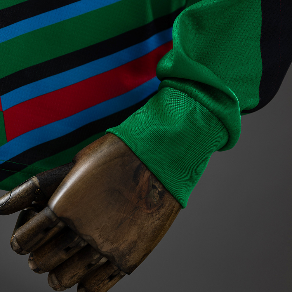 Manchester United 1992/94 Goalkeeper Long Sleeve Retro Jersey – Classic Replica Football Soccer Shirt – Size S–XXL