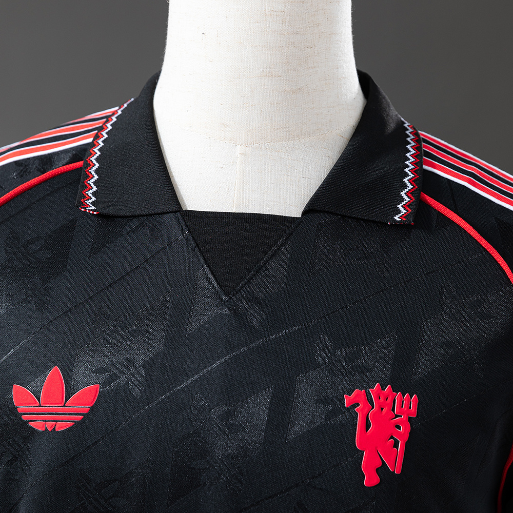 Manchester United LFSTLR 3-Stripes Black Shirt – Premium Lifestyle Football Top – Size S–3XL