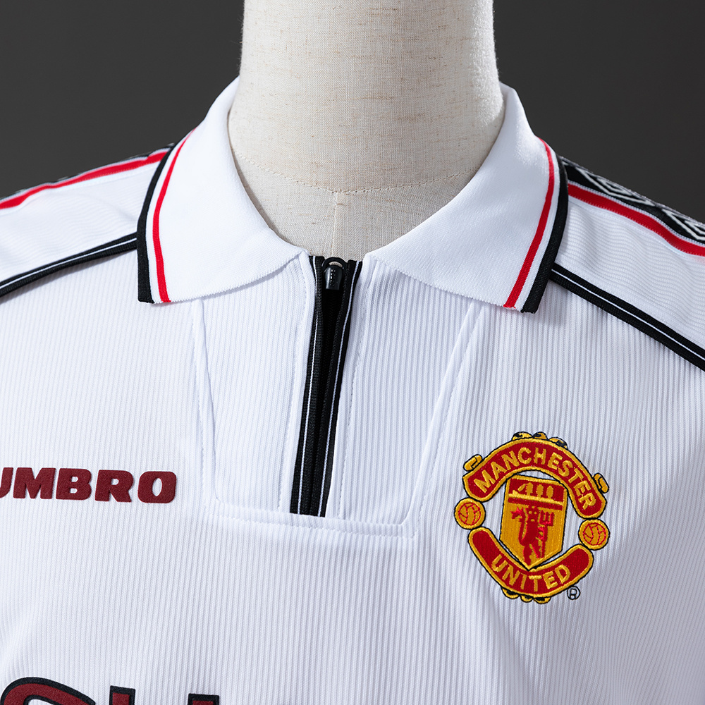 Manchester United 1998/99 White Long Sleeve Retro Jersey – Classic Replica Football Soccer Shirt – Size S–XXL