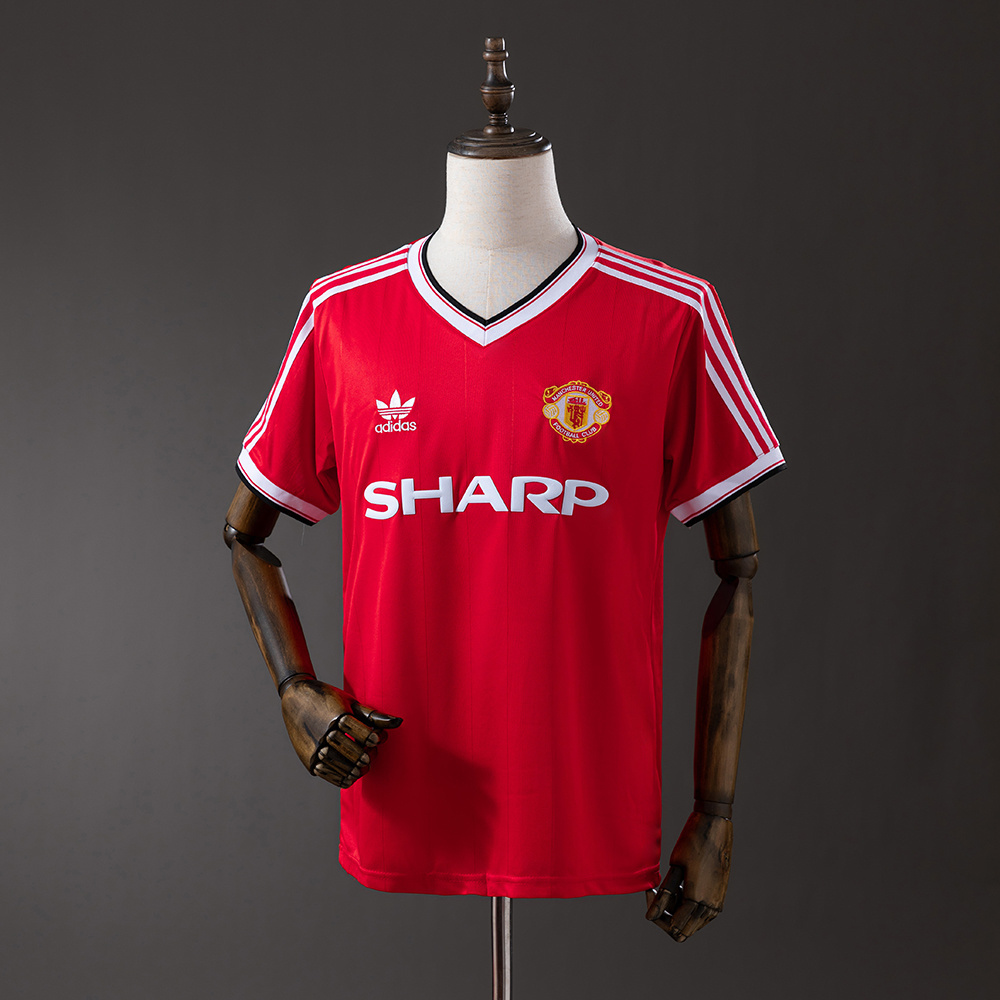 Manchester United 1984 Home Retro Jersey – Classic Replica Football Soccer Shirt – Size S–XXL