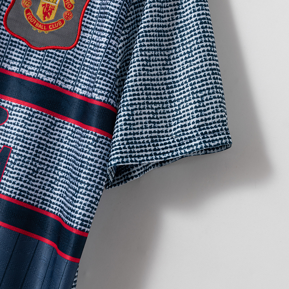 Manchester United 1995/96 Away Retro Jersey – Classic Replica Football Soccer Shirt – Size S–XXL