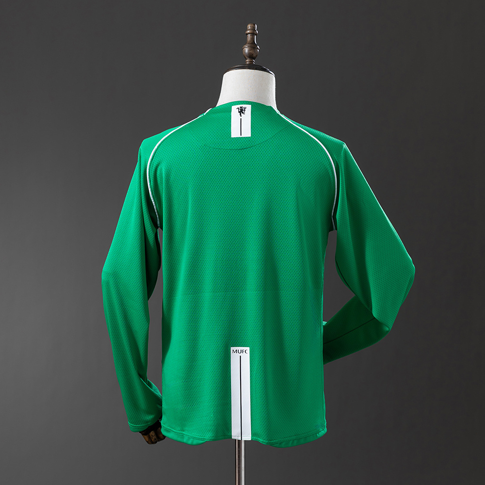 Manchester United 2007/08 Goalkeeper Long Sleeve Retro Jersey – Classic Replica Football Soccer Shirt – Size S–XXL