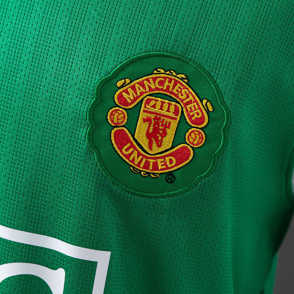 Manchester United 2007/08 Goalkeeper Long Sleeve Retro Jersey – Classic Replica Football Soccer Shirt – Size S–XXL