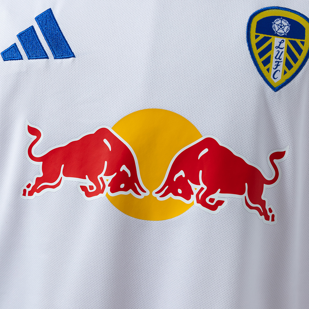 Leeds United 25/26 Home Jersey – Replica Football Soccer Shirt – Size S–4XL