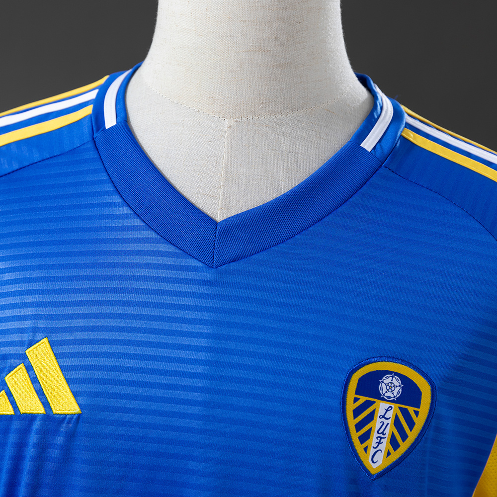 Leeds United 25/26 Away Jersey – Replica Football Soccer Shirt – Size S–4XL