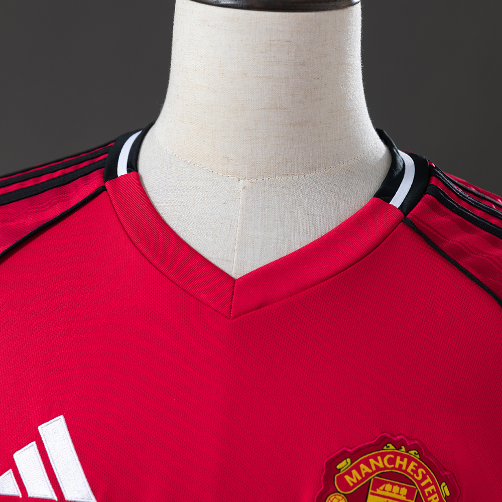 Manchester United 25/26 Home Long Sleeve Jersey – Replica Football Soccer Shirt – Size S–4XL