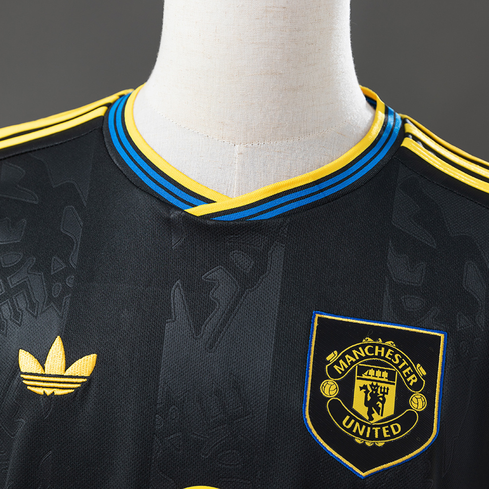 Manchester United 25/26 Third Away Long Sleeve Jersey – Replica Football Soccer Shirt – Size S–4XL