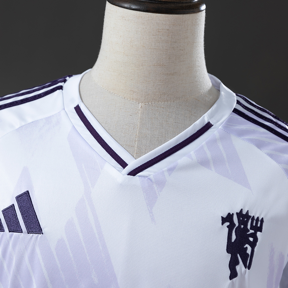 Manchester United 25/26 Away Long Sleeve Jersey – Replica Football Soccer Shirt – Size S–4XL
