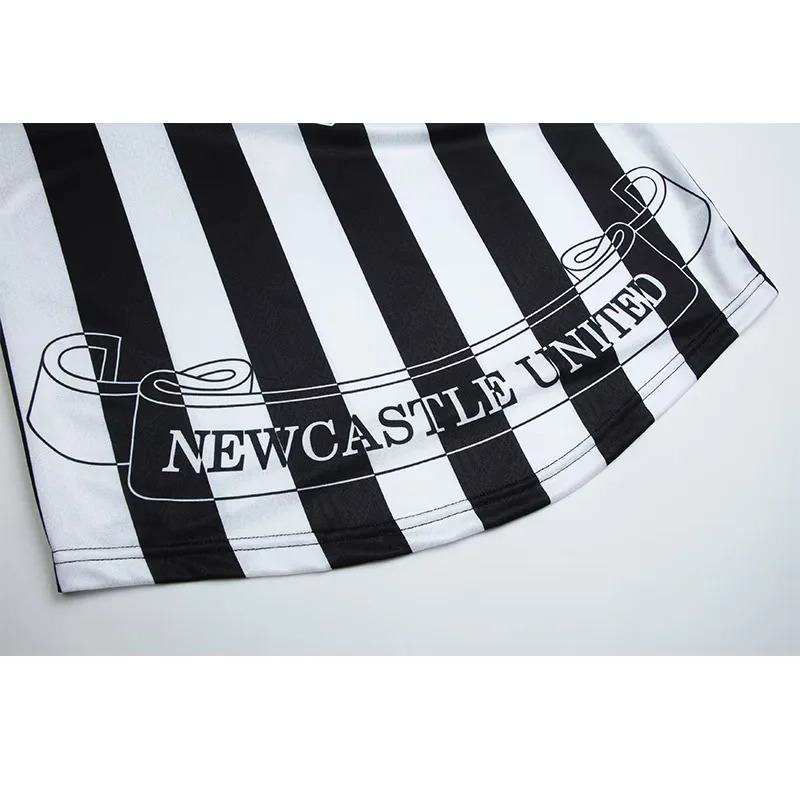 Newcastle United 1997/99 Home Retro Jersey – Classic Football Shirt – Size S–XXL