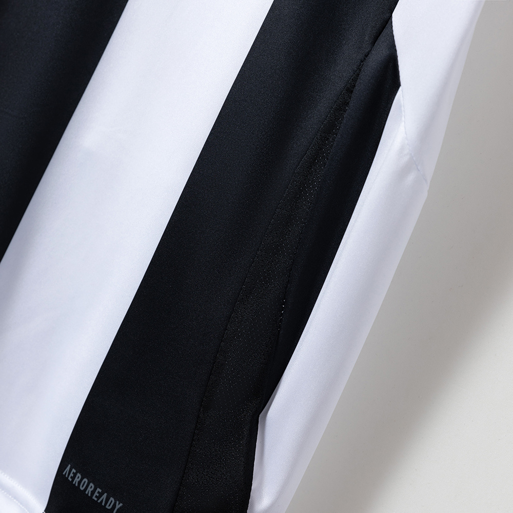 Newcastle United 24/25 Home Jersey – Replica Football Soccer Shirt – Size S–4XL