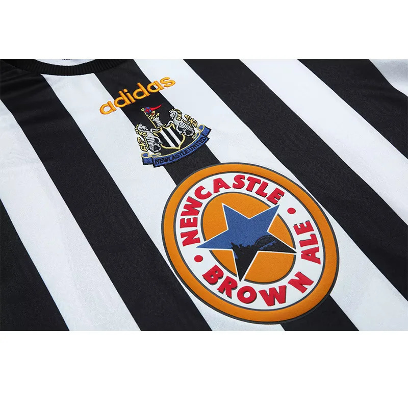Newcastle United 1997/99 Home Retro Jersey – Classic Football Shirt – Size S–XXL