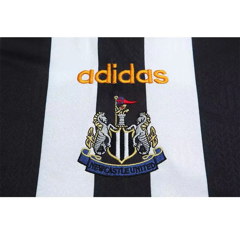 Newcastle United 1997/99 Home Retro Jersey – Classic Football Shirt – Size S–XXL