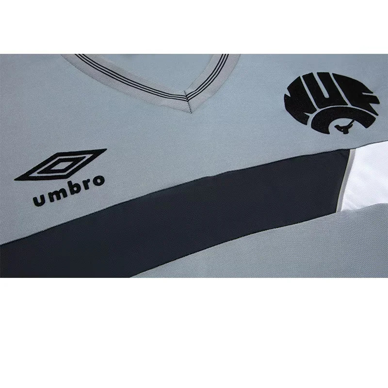 Newcastle United 1983/85 Away Retro Jersey – Classic Football Shirt – Size S–XXL