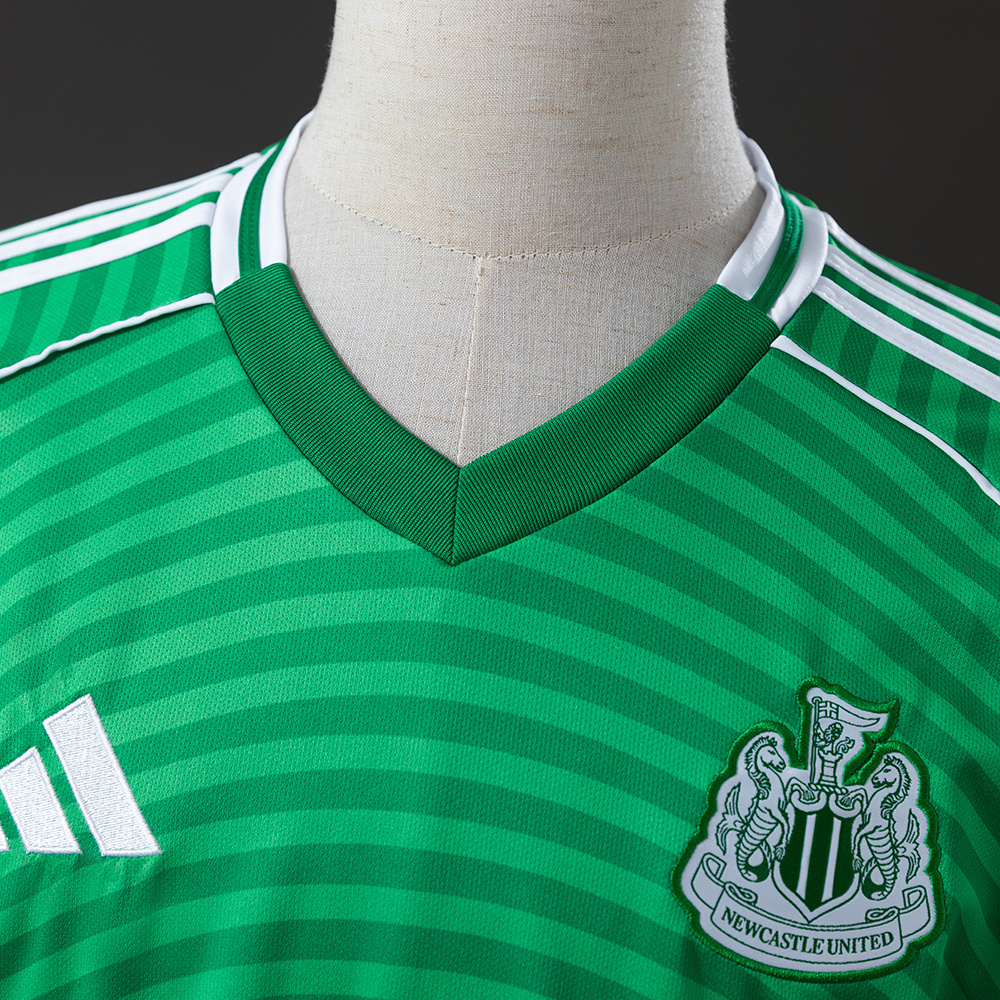 Newcastle United 25/26 Away Jersey – Replica Football Soccer Shirt – Size S–4XL