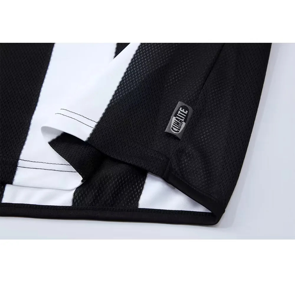 Newcastle United 2003 Home Retro Jersey – Classic Football Shirt – Size S–XXL