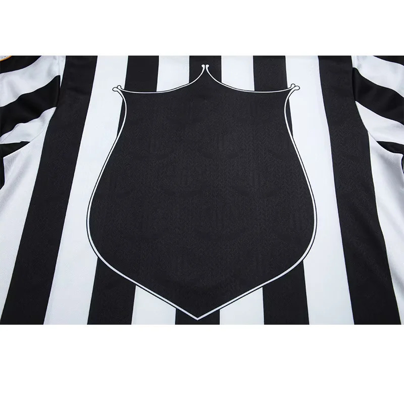 Newcastle United 1997/99 Home Retro Jersey – Classic Football Shirt – Size S–XXL