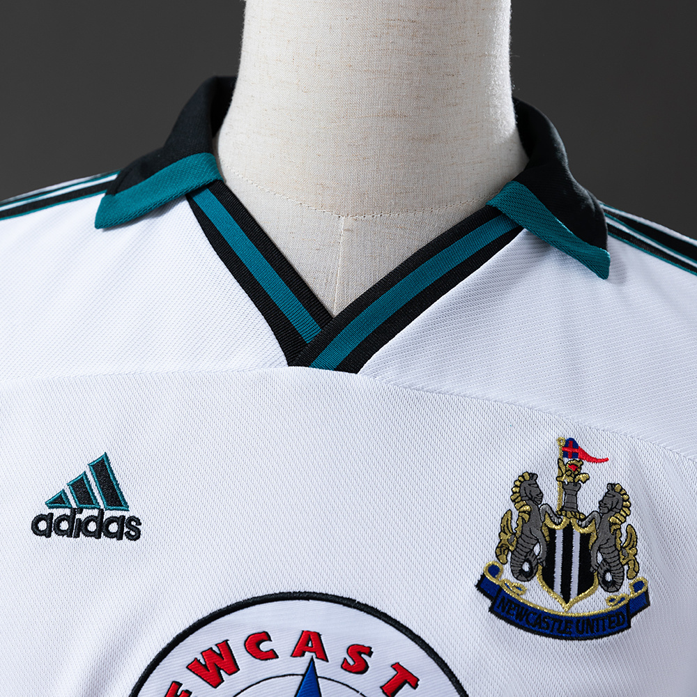 Newcastle United 1999/00 Away Retro Jersey – Classic Football Shirt – Size S–XXL
