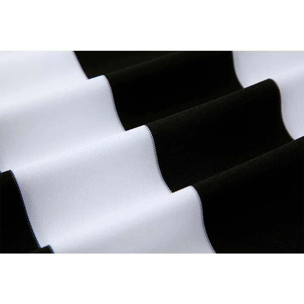 Newcastle United 2004/06 Special Edition Home Retro Jersey – Classic Football Shirt – Size S–XXL