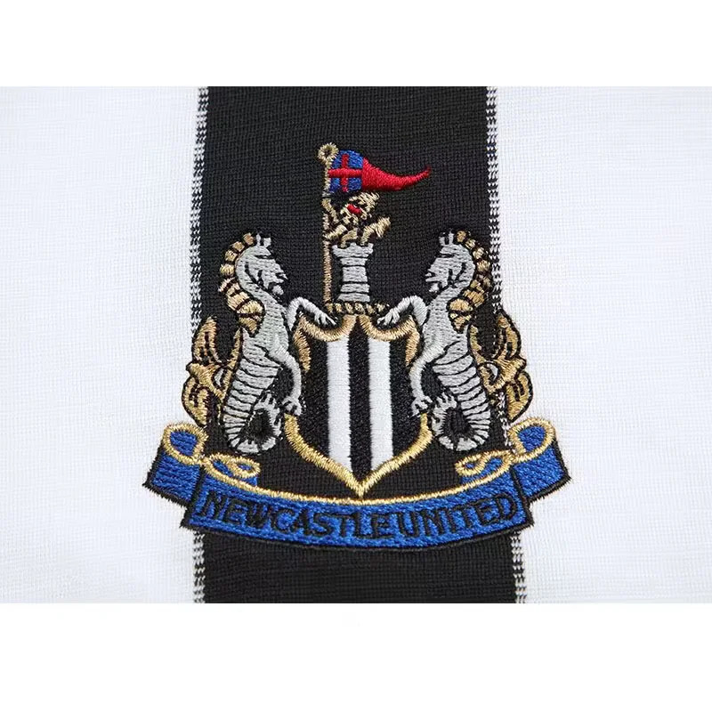 Newcastle United 1999/00 Home Long Sleeve Retro Jersey – Classic Football Shirt – Size S–XXL