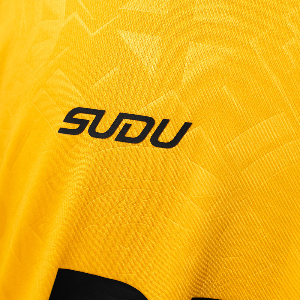 Wolves 25/26 Home Jersey – Replica Football Soccer Shirt – Size S–4XL