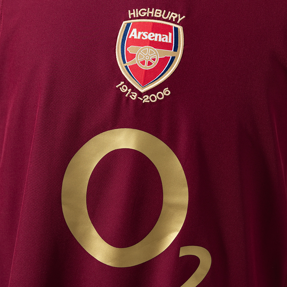 Arsenal 2005/06 Home Long Sleeve Retro Jersey – Classic Football Shirt – Size S–XXL