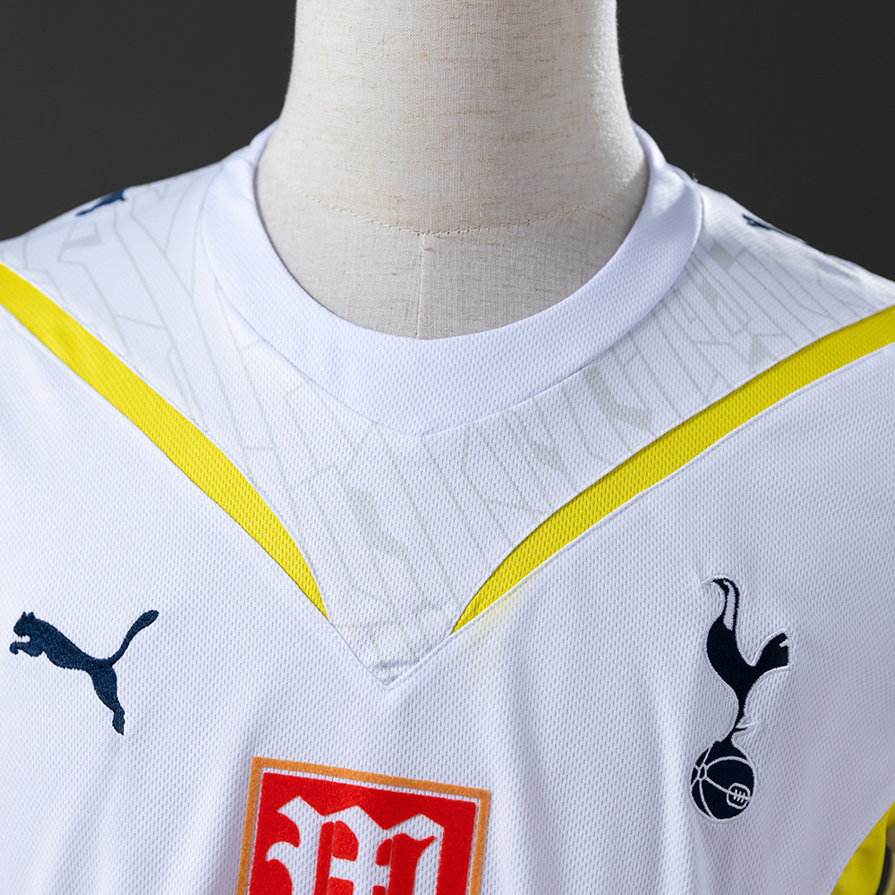 Tottenham Hotspur 2009/10 Home Retro Jersey – Classic Football Shirt – Size S–XXL