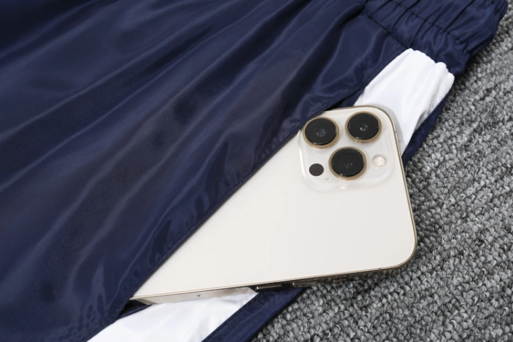 PSG 25/26 Adult Windbreaker Kit – Replica Football Soccer Outfit