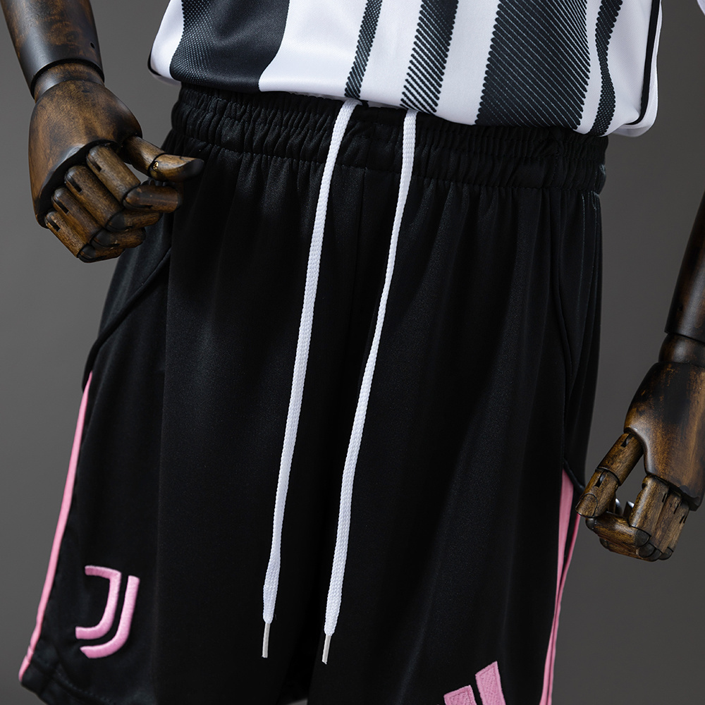 Juventus 25/26 Home Kids Kit Jersey – Replica Football Soccer Shirt – Size 16–28