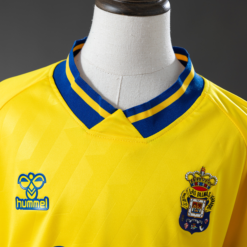 Las Palmas 25/26 Home Kids Kit Jersey – Replica Football Soccer Shirt – Size 16–28