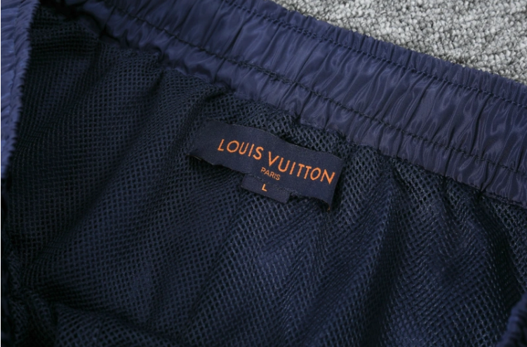 PSG 25/26 Adult Windbreaker Kit – Replica Football Soccer Outfit