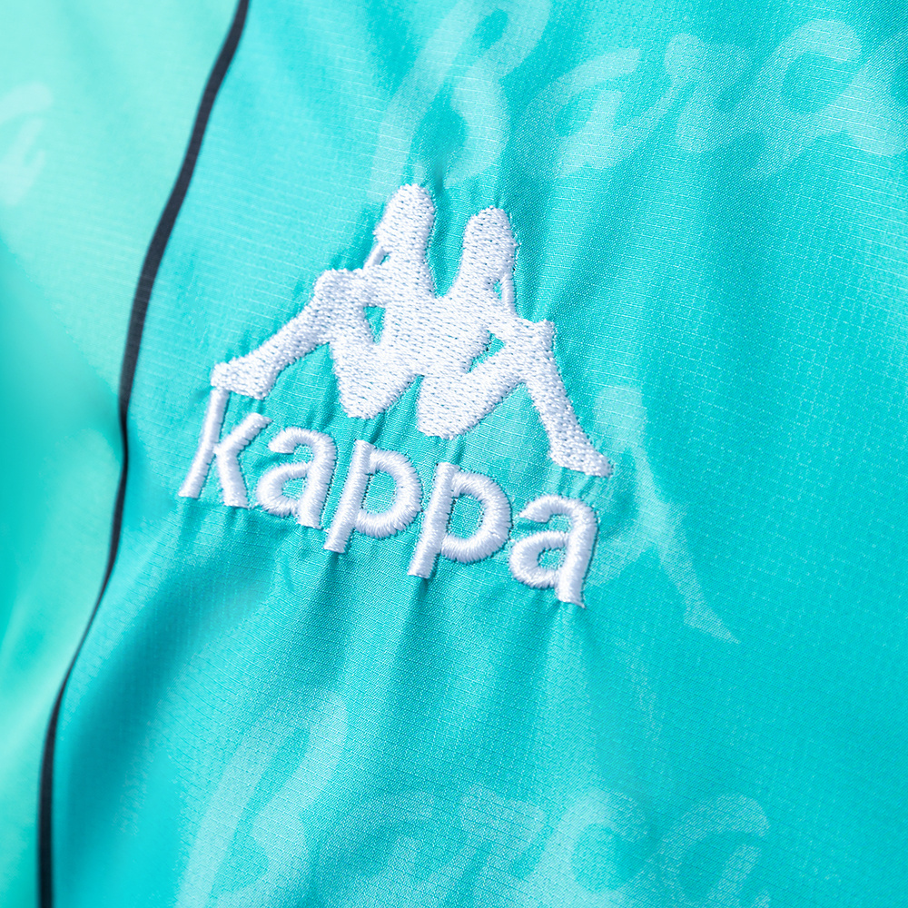 Barcelona96-97 Retro Windbreaker – Replica Football Soccer Outfit