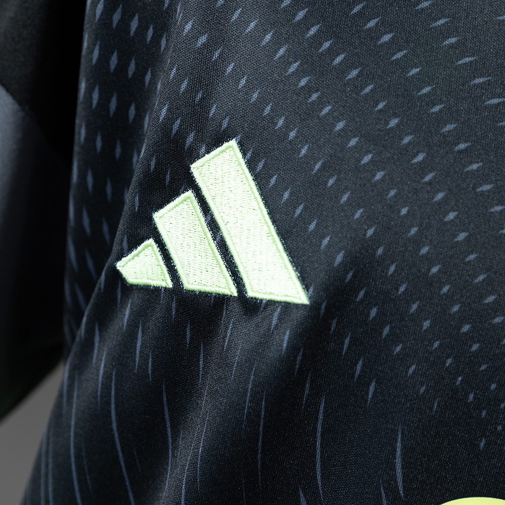 Manchester United 25/26 Goalkeeper Full Kids Kit Jersey – Replica Football Soccer Shirt – Size 16–28