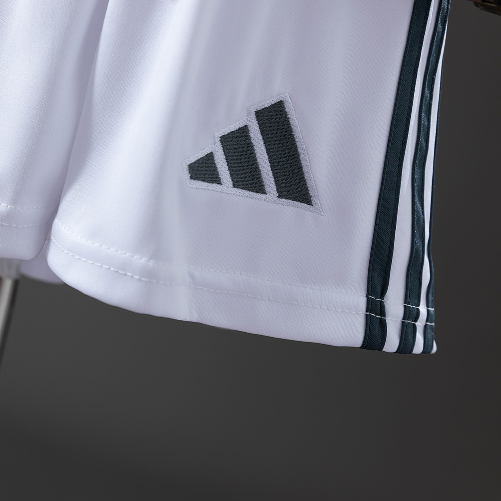 Bayern Munich 25/26 Away Kids Kit Jersey – Replica Football Soccer Shirt – Size 16–28