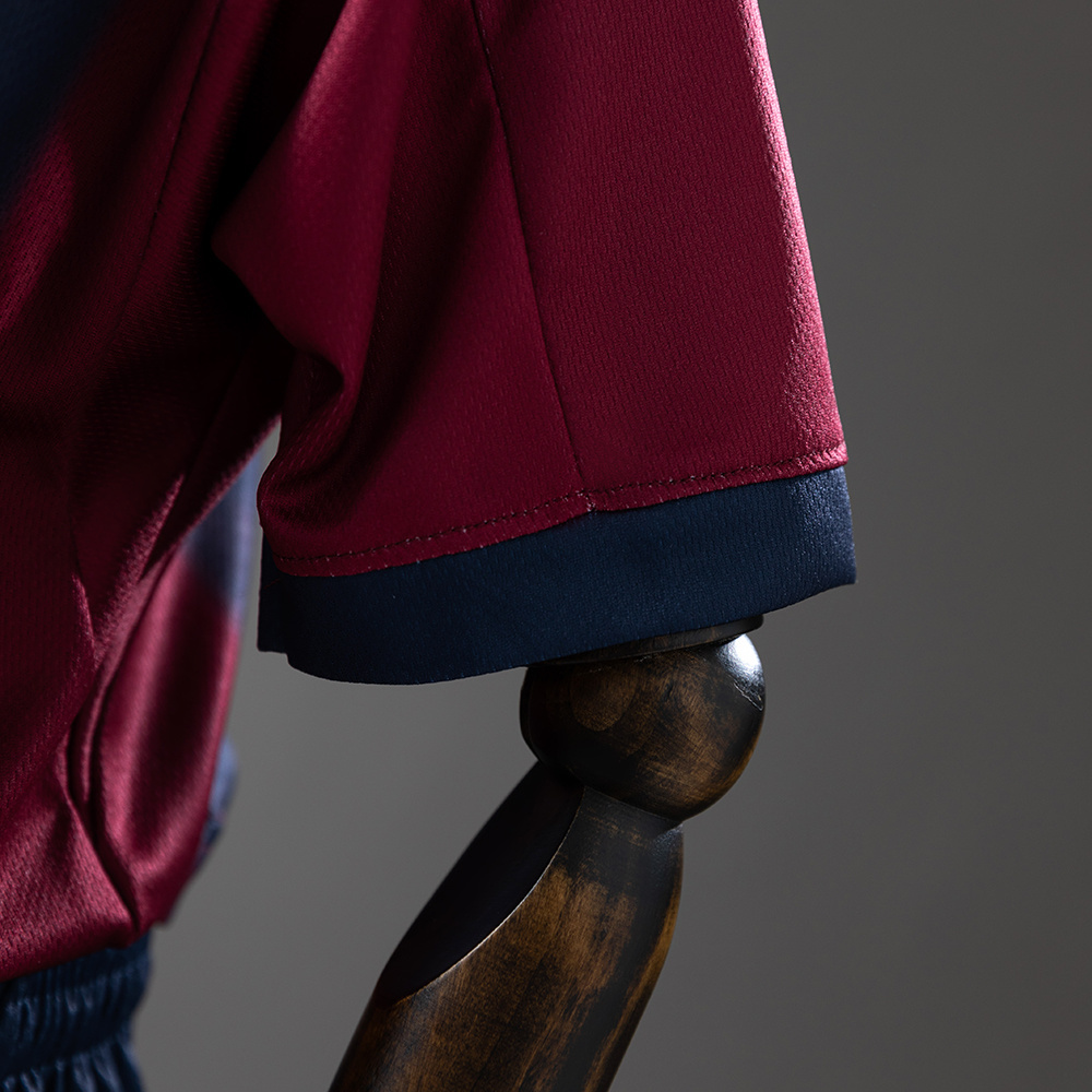 Barcelona x Travis Scott Retro Kids Kit Jersey – Replica Football Soccer Shirt – Size 16–28