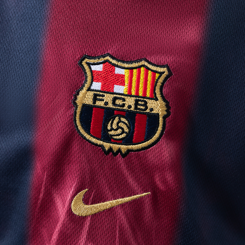 Barcelona x Travis Scott Retro Kids Kit Jersey – Replica Football Soccer Shirt – Size 16–28