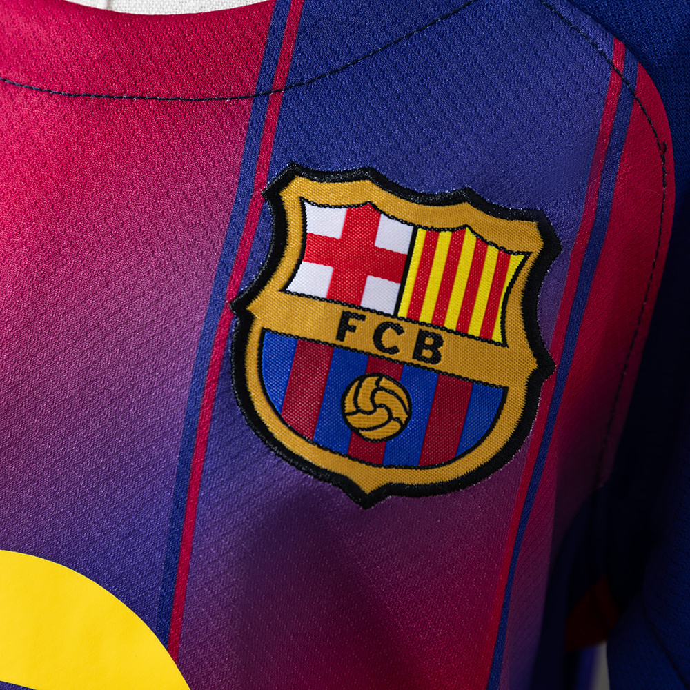 Barcelona 25/26 Home Kids Kit Jersey – Replica Football Soccer Shirt – Size 16–28