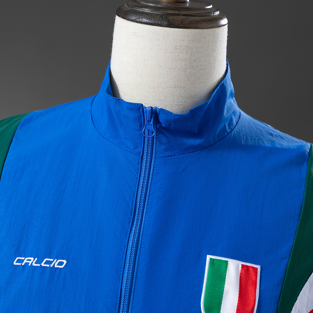Italy Retro Windbreaker – Replica Football Soccer Outfit
