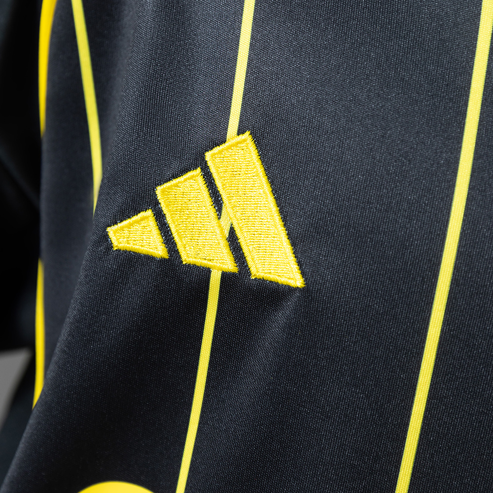 Zaragoza 25/26 Away Kids Kit Jersey – Replica Football Soccer Shirt – Size 16–28