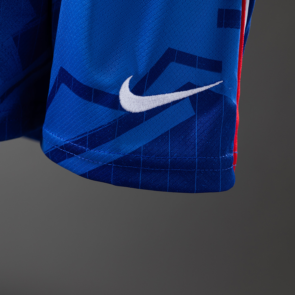 Chelsea 25/26 Home Kids Kit Jersey – Replica Football Soccer Shirt – Size 16–28