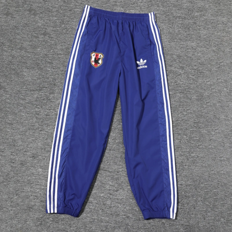 Japan 25/26 Adult Windbreaker Kit – Replica Football Soccer Outfit