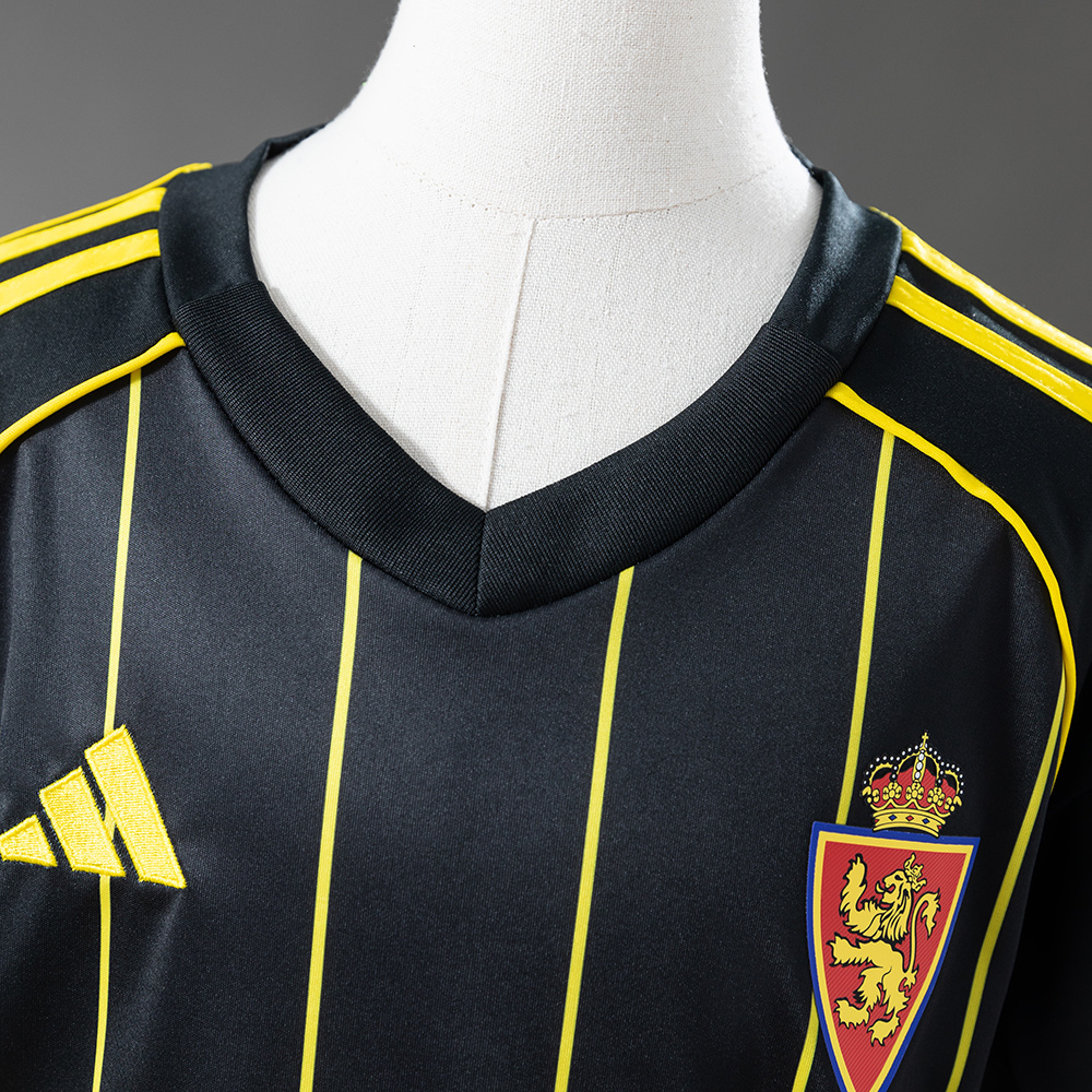 Zaragoza 25/26 Away Kids Kit Jersey – Replica Football Soccer Shirt – Size 16–28