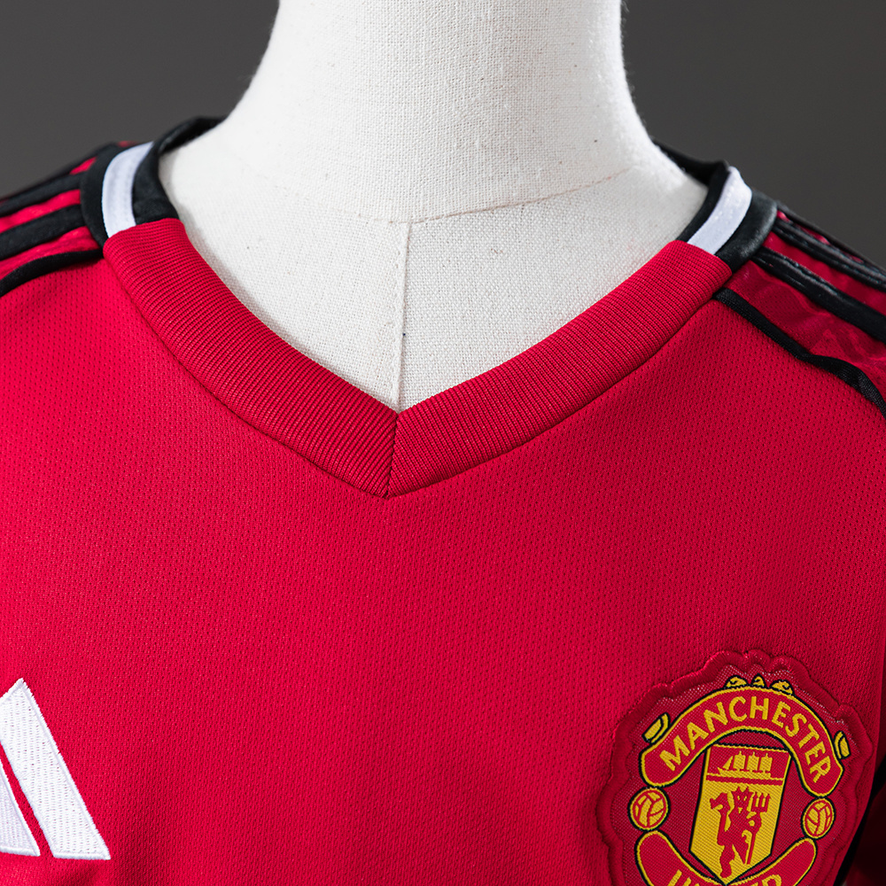 Manchester United 25/26 Home Kids Kit Jersey – Replica Football Soccer Shirt – Size 16–28