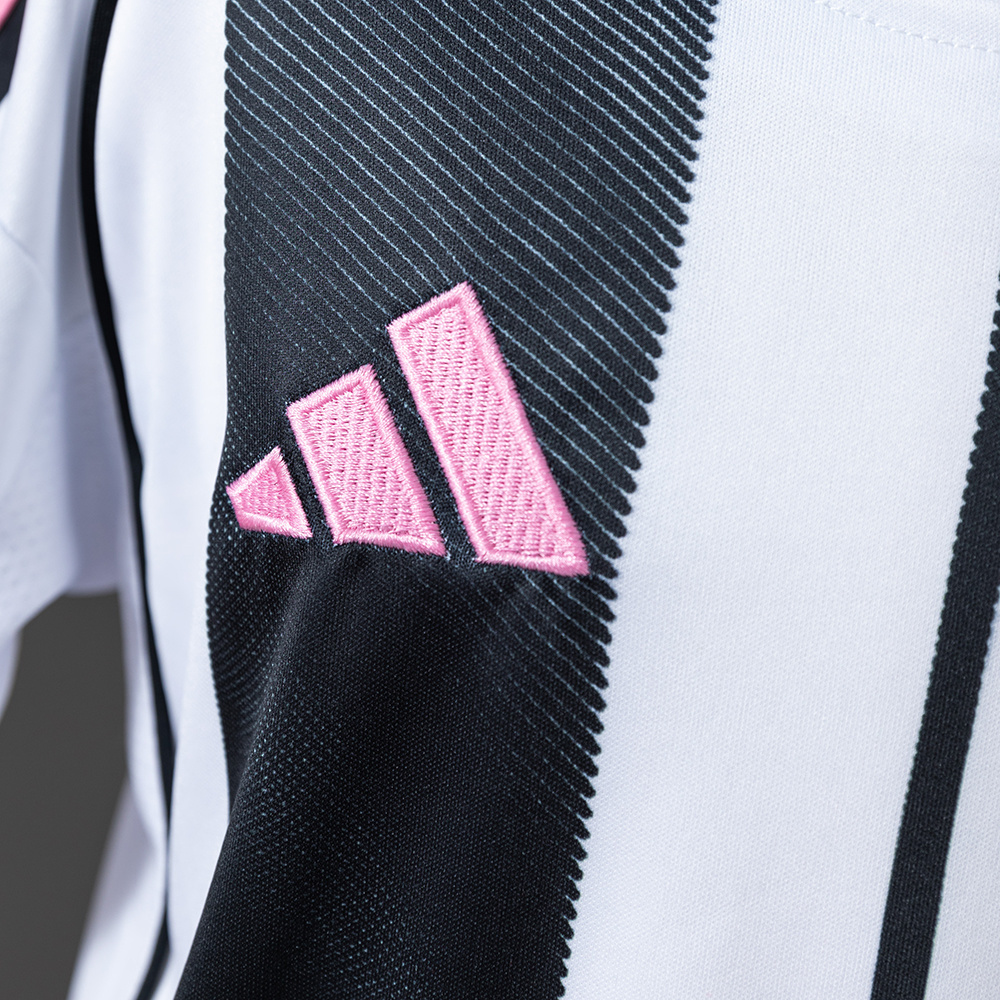 Juventus 25/26 Home Kids Kit Jersey – Replica Football Soccer Shirt – Size 16–28