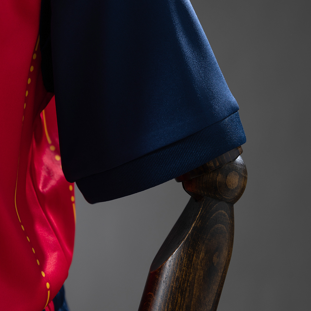 Spain 2026 Home Kids Kit Jersey – Replica Football Soccer Shirt – Size 16–28