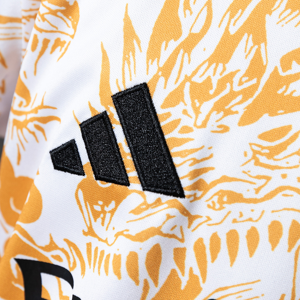 Real Madrid 25/26 Special Edition Kids Kit Jersey – Replica Football Soccer Shirt – Size 16–28