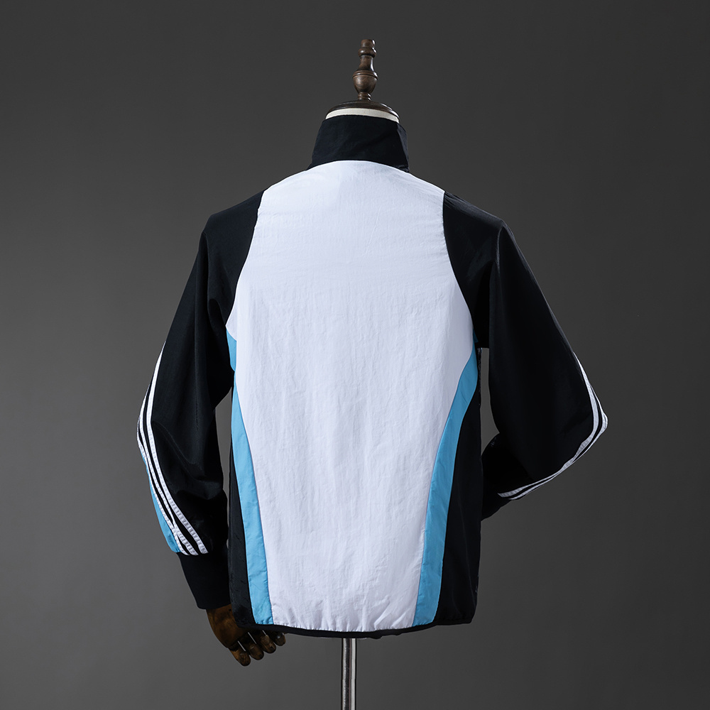 Real Madrid Retro Windbreaker S-XXL – Replica Football Soccer Outfit