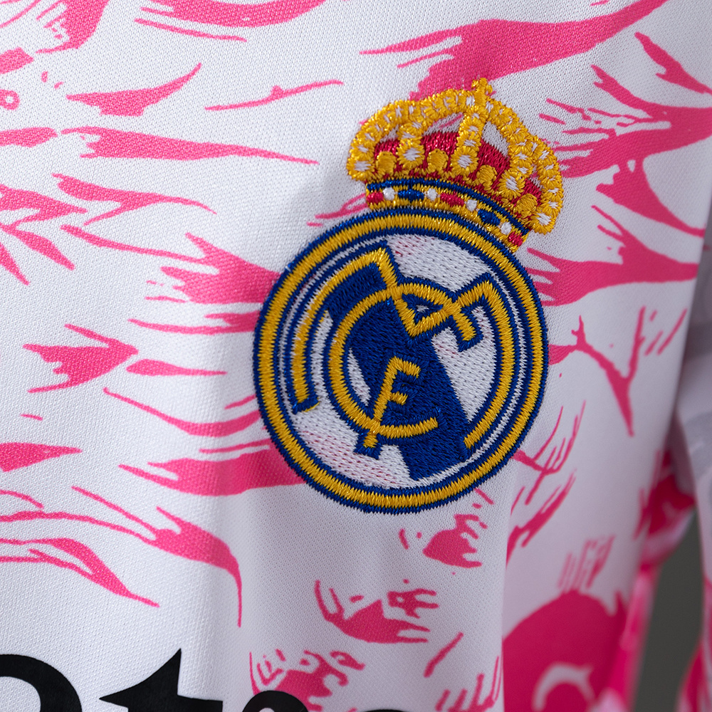 Real Madrid 25/26 Special Edition Pink Kids Kit Jersey – Replica Football Soccer Shirt – Size 16–28