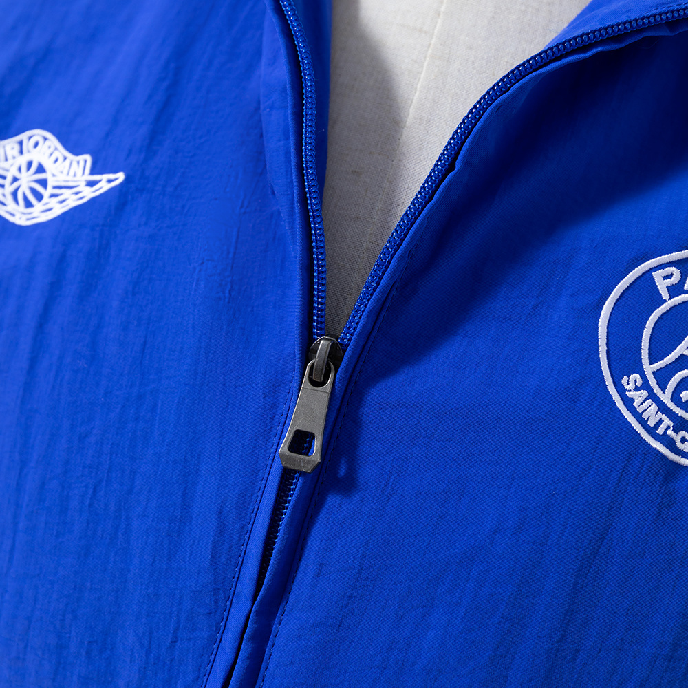 PSG 25/26 Windbreaker S-XXL– Replica Football Soccer Outfit