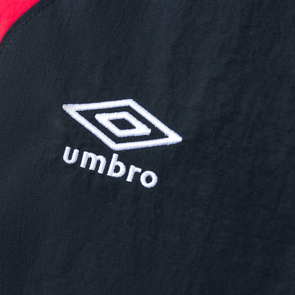 Manchester United Retro Windbreaker S-XXL  – Replica Football Soccer Outfit